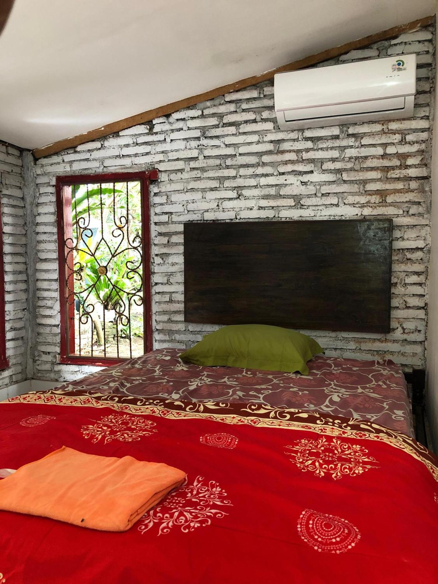 Kunci Rumah Sorongjukung